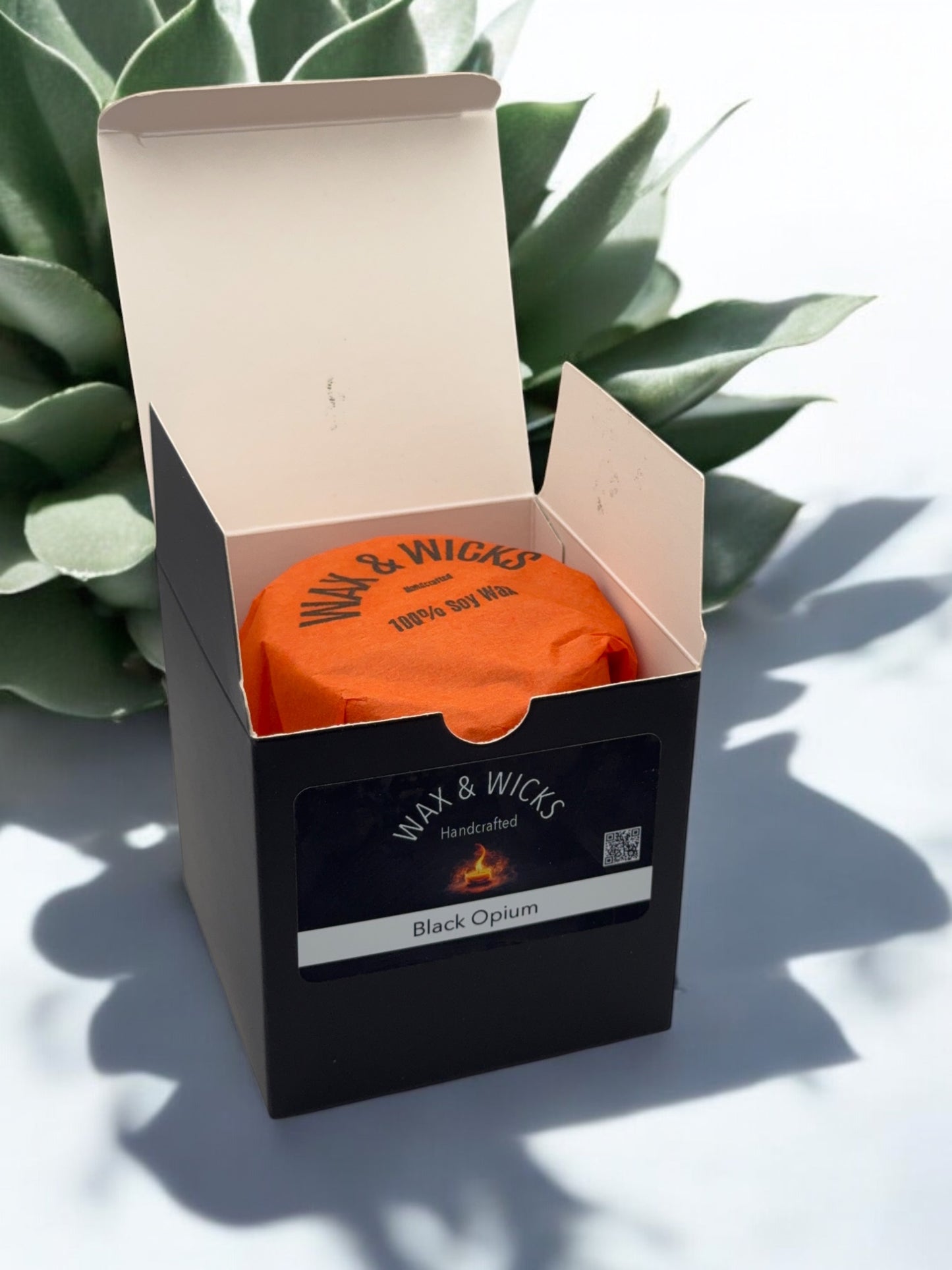 Opium Petals Classic Candle 100ml