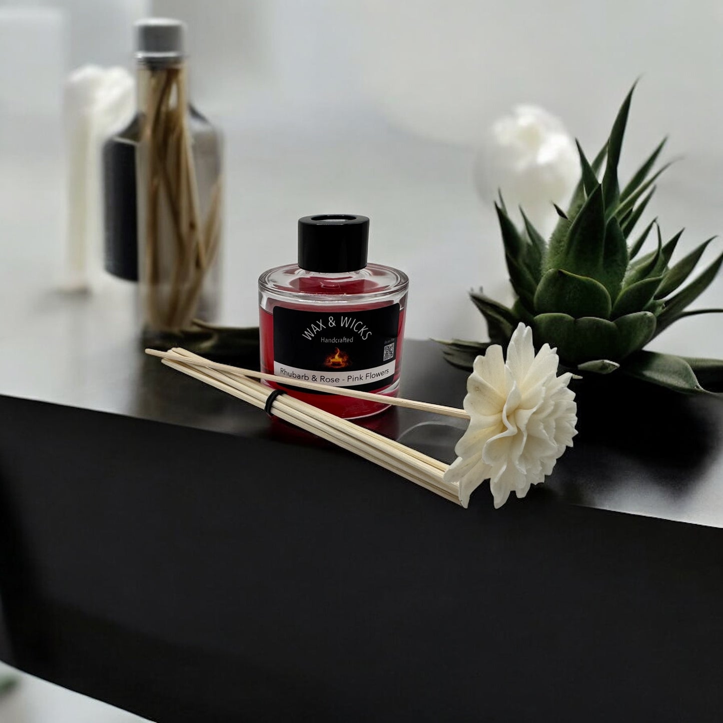 Rhubarb & Rose Flower Edition Diffuser 100ml